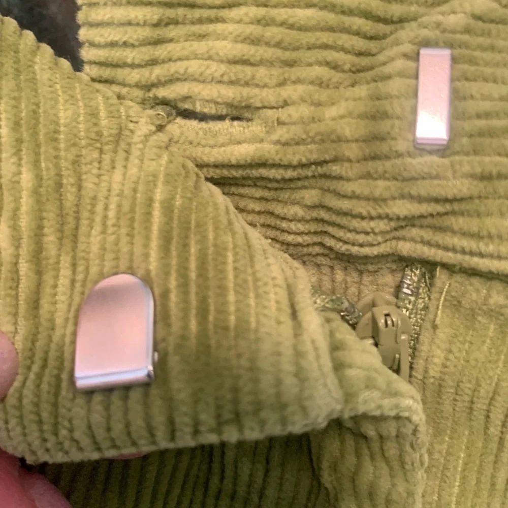 Talbots Spring Green Corduroy Pants, size 8P